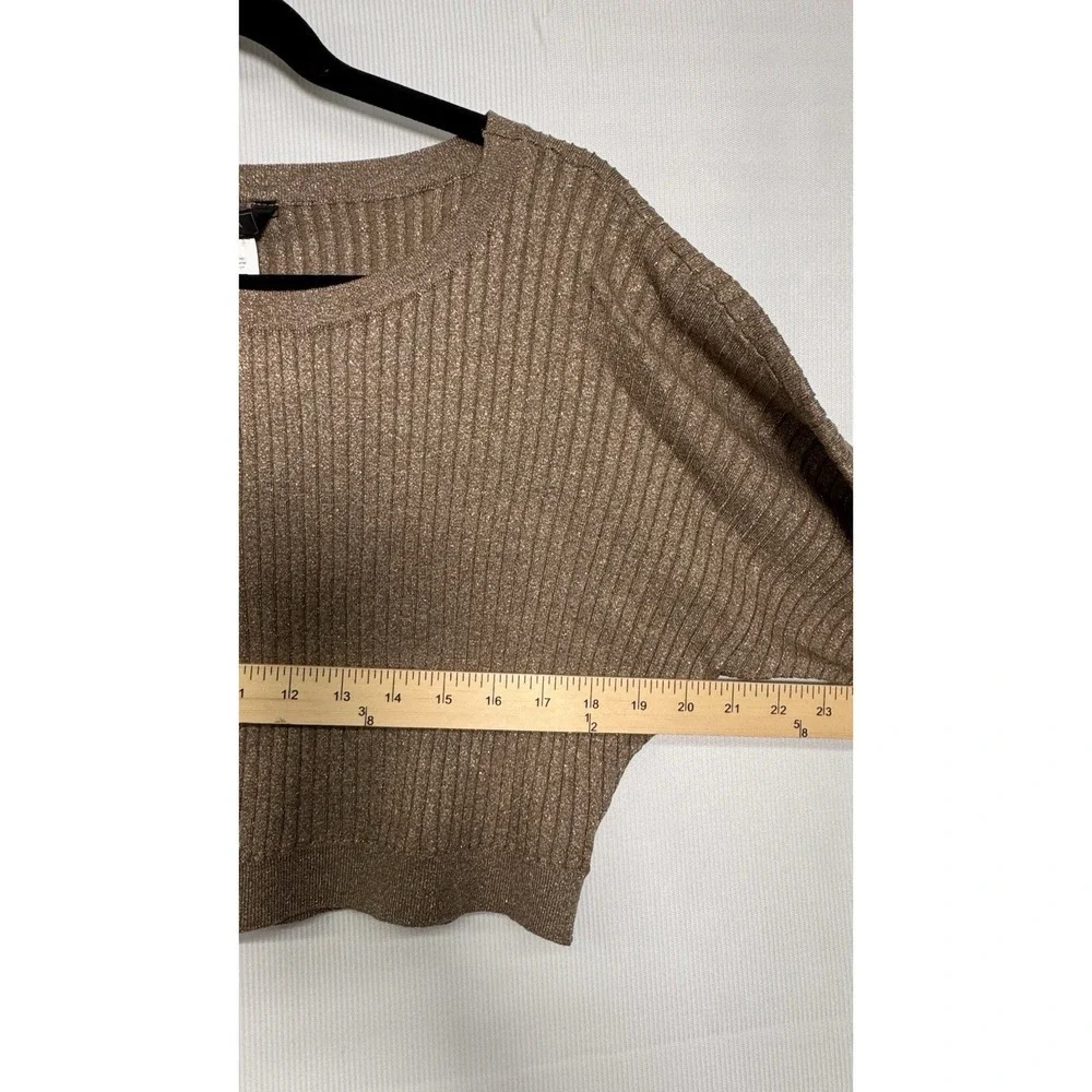 Gold Metallic Cropped Sweater Women Medium Chic Dressy Top BCBG - Picture 3 of 8